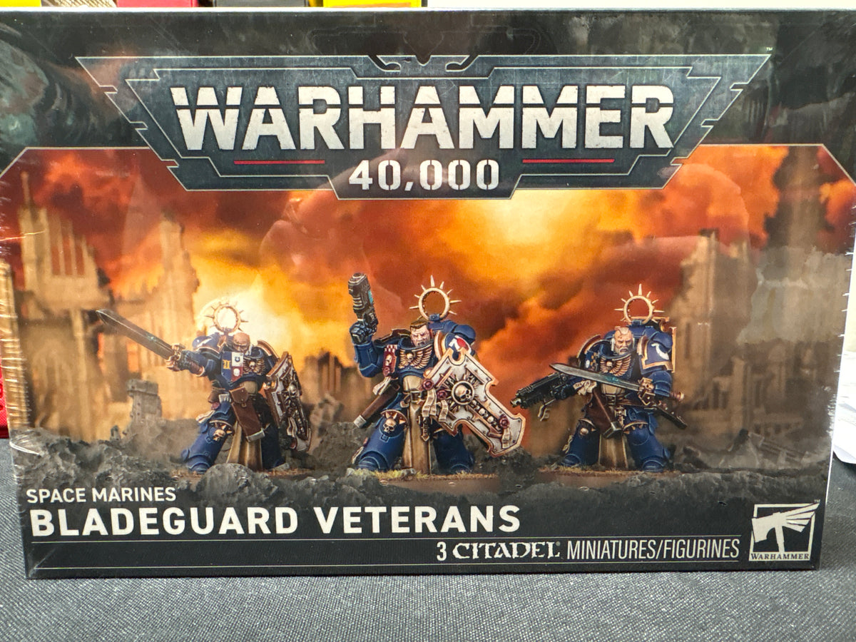 Warhammer 40,000 Space Marines Bladeguard Veterans 3 Citadel