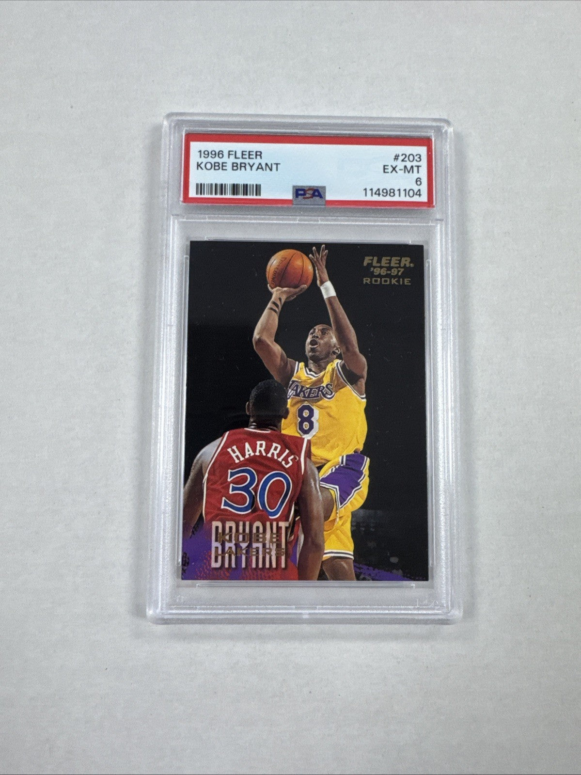1996-97 Fleer - Kobe Bryant #203 (RC) PSA 6