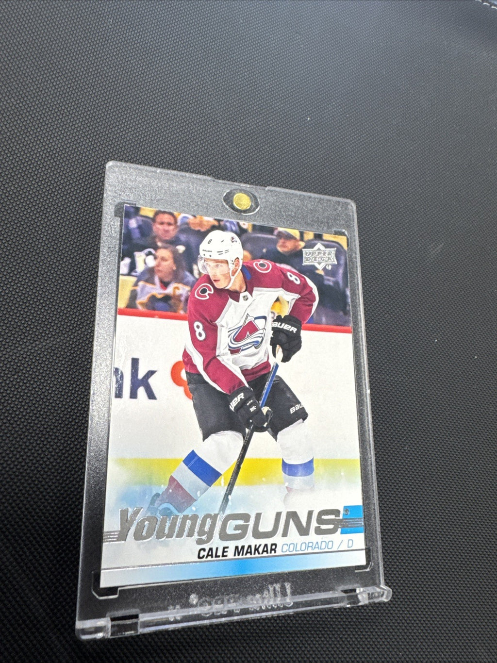 2019-20 Upper Deck - Young Guns Cale Makar #493 (RC)