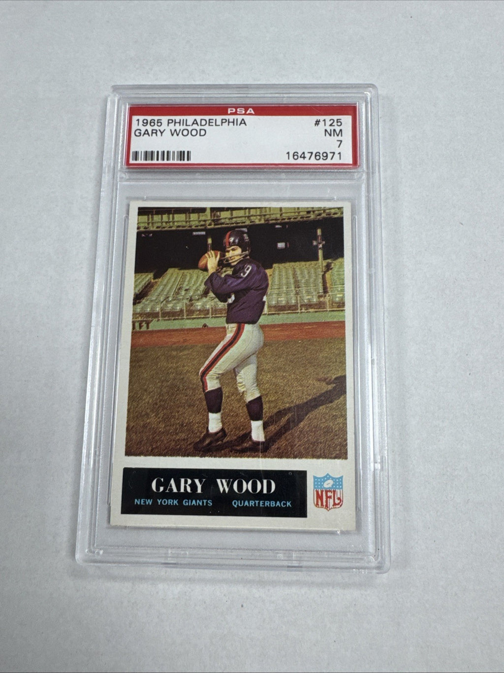 1965 Philadelphia - Gary Wood #125 (RC) PSA 7