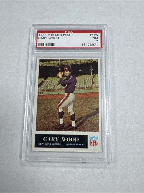 1965 Philadelphia - Gary Wood #125 (RC) PSA 7