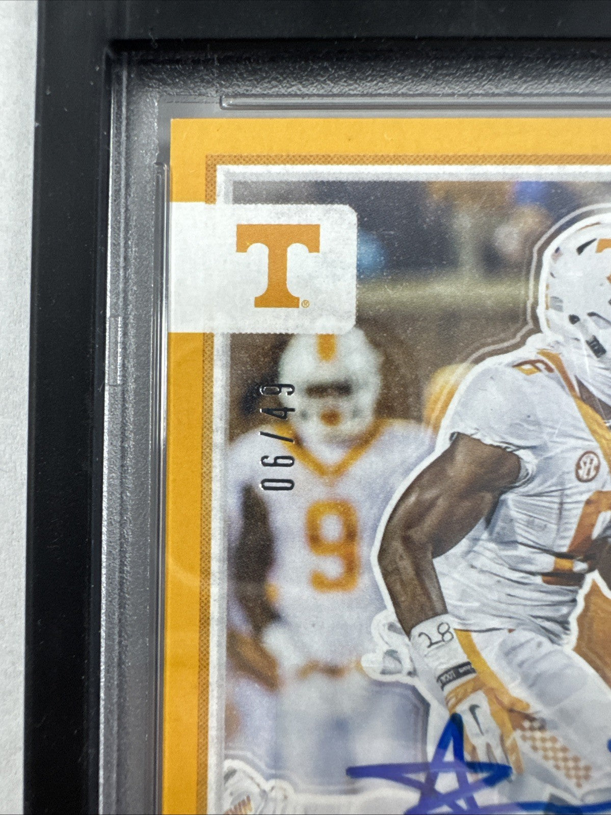 2017 Panini Classics Alvin Kamara Autograph Gold /49 PSA 9