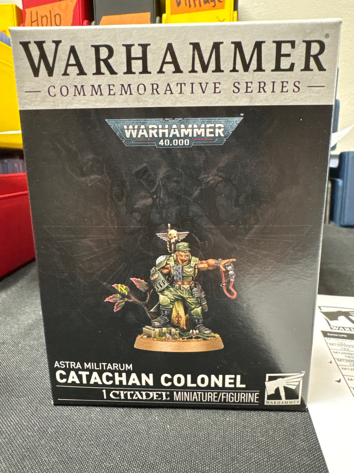 Warhammer Commemorative Series Astra Militarum Catachan Colonel